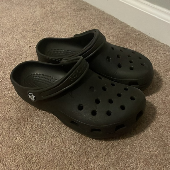 Crocs - Picture 2 of 4